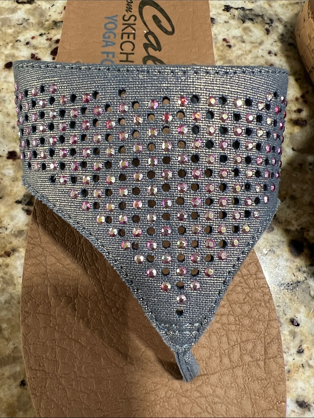 Cali from Skechers Yoga Foam Thong Ssndals Sz 8 - Picture 5 of 7